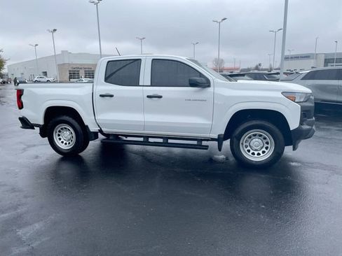 Used 2025 Chevrolet Colorado W/T w/ Advanced Trailering Package image 6