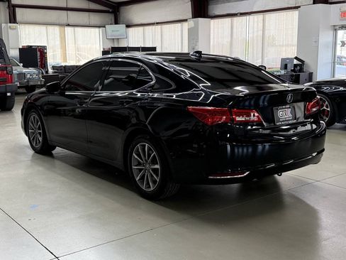 Used 2020 Acura TLX FWD image 4