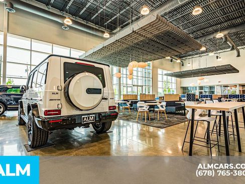 Used 2025 Mercedes-Benz G 63 AMG 4MATIC image 49