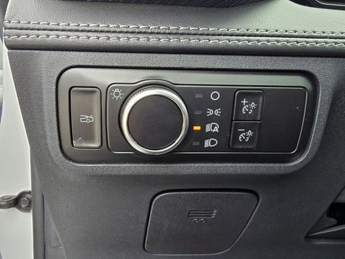 Used 2024 Ford Mustang Premium image 21