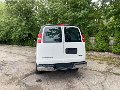 Used 2020 GMC Savana 2500 w/ Driver Convenience Package RWD image 4