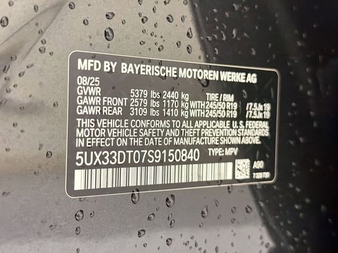 Used 2025 BMW X4 xDrive30i AWD/4WD image 19