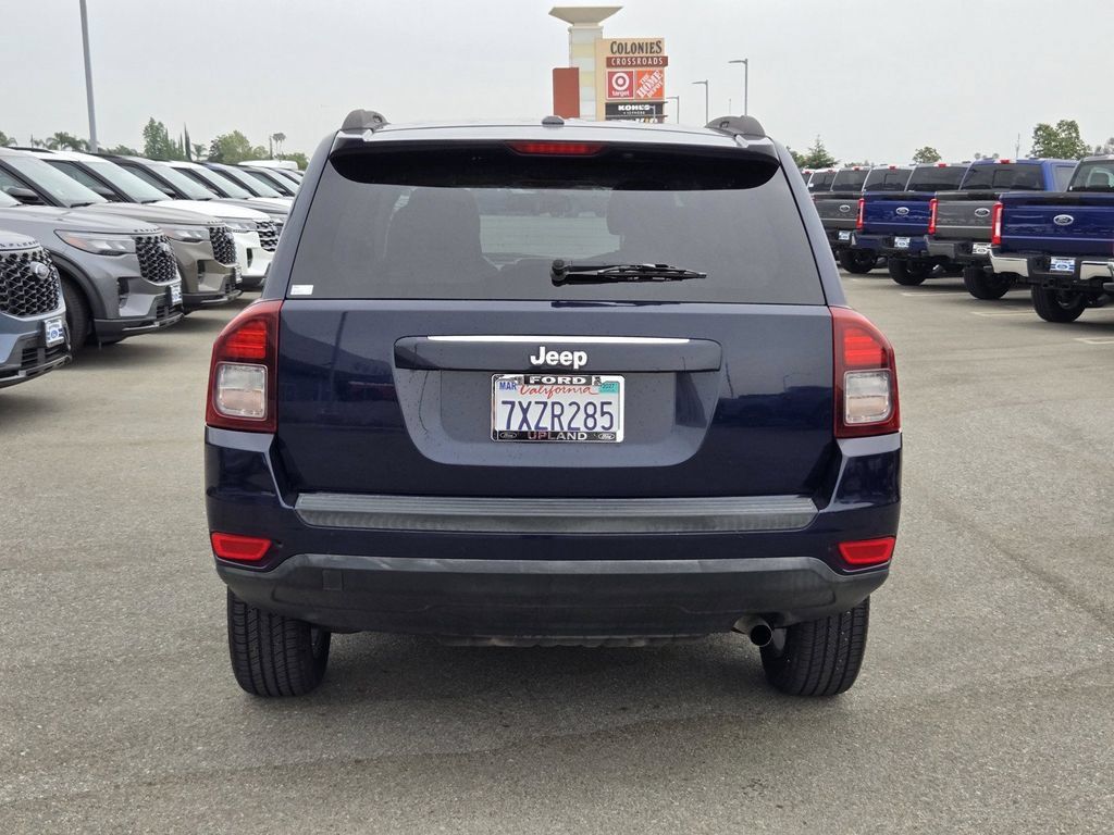 Used 2016 Jeep Compass Sport w/ Power Value Group FWD image 6