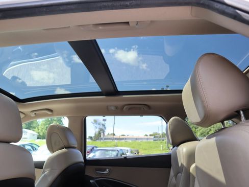 Used 2014 Hyundai Santa Fe Limited FWD image 40