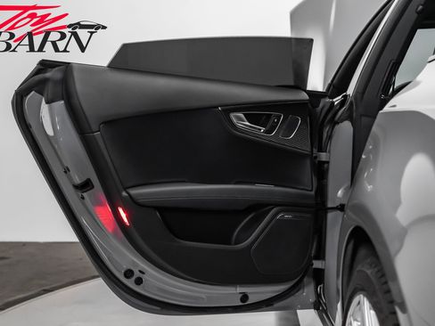 Used 2016 Audi RS 7 Prestige image 49