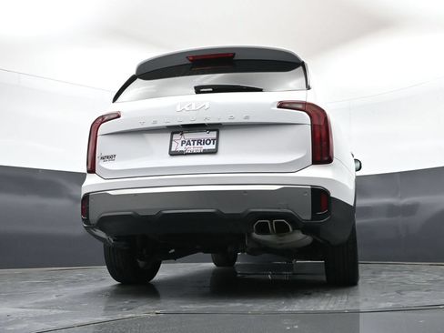 Used 2025 Kia Telluride S FWD image 48