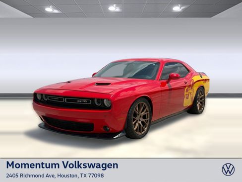 Used 2015 Dodge Challenger R/T Scat Pack RWD image 1
