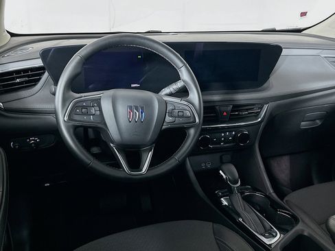 Used 2025 Buick Encore GX Preferred FWD image 18