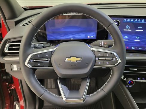 New 2026 Chevrolet Traverse LT w/ Driver Confidence Package image 4