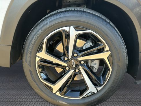 Certified 2023 Chevrolet TrailBlazer RS w/ Convenience Package FWD image 10