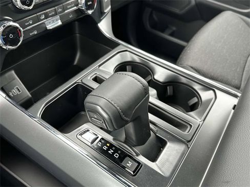 New 2025 Ford F150 XLT w/ Equipment Group 301A Standard image 28