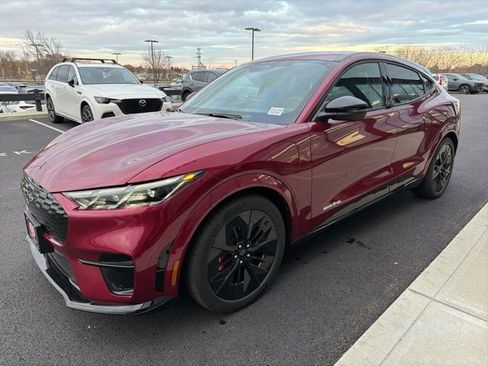 New 2025 Ford Mustang Mach-E GT image 6