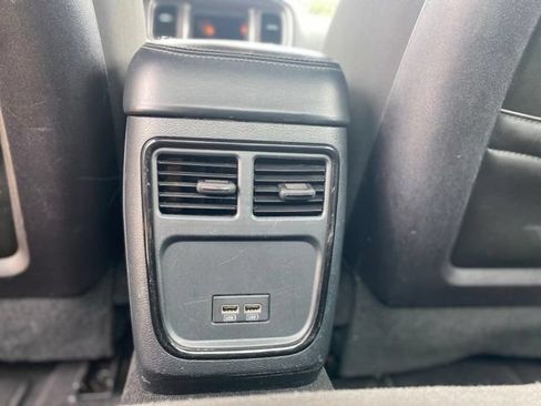Used 2019 Dodge Charger SXT w/ Blacktop Package RWD image 15