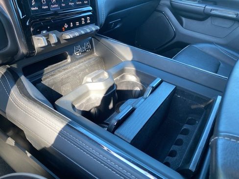 Used 2022 RAM 1500 Limited w/ Body-Colour Bumper Group image 20