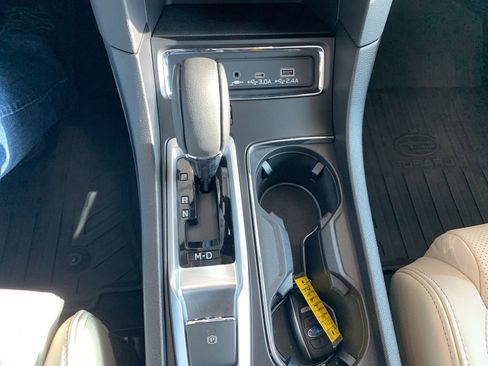 Certified 2025 Subaru Ascent Limited image 9