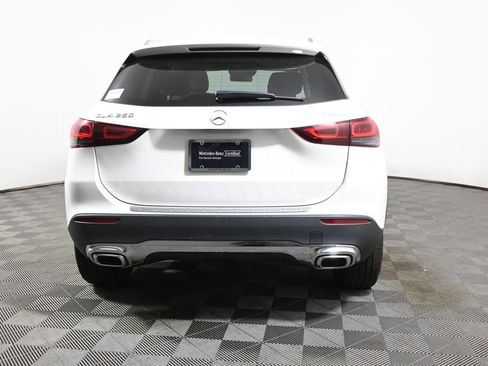 Used 2021 Mercedes-Benz GLA 250 4MATIC image 6