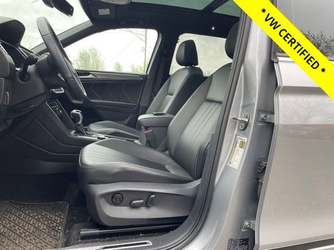 Used 2023 Volkswagen Tiguan SE R-Line AWD/4WD image 14