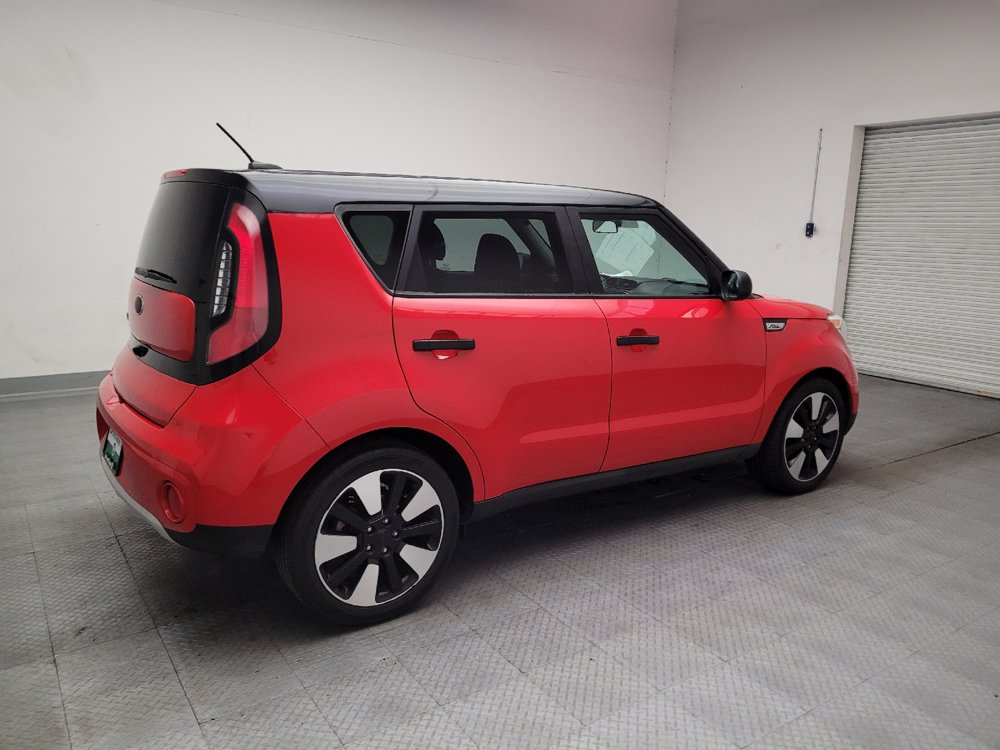 Used 2017 Kia Soul + w/ Designer's Package FWD image 10
