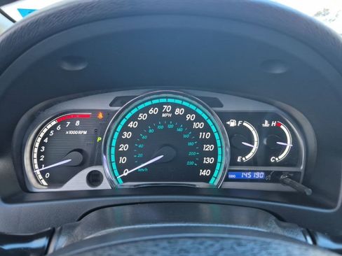 Used 2012 Toyota Venza LE image 18