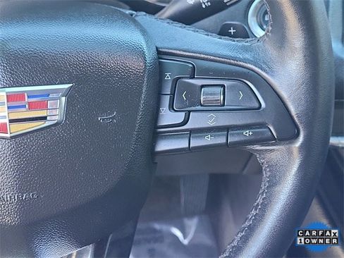 Used 2019 Cadillac XT4 Premium Luxury image 13