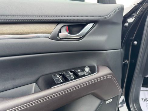 Used 2025 MAZDA CX-5 Signature image 13