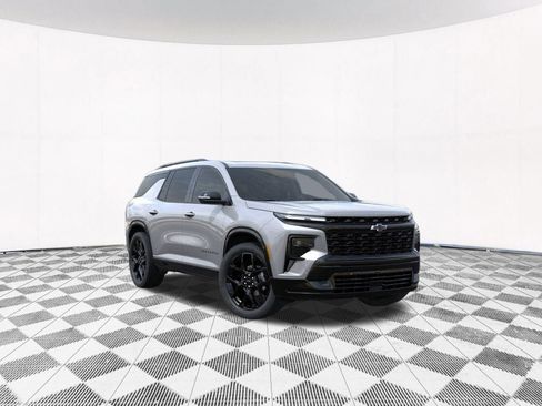 New 2026 Chevrolet Traverse RS w/ LPO, Floor Liner Package image 10