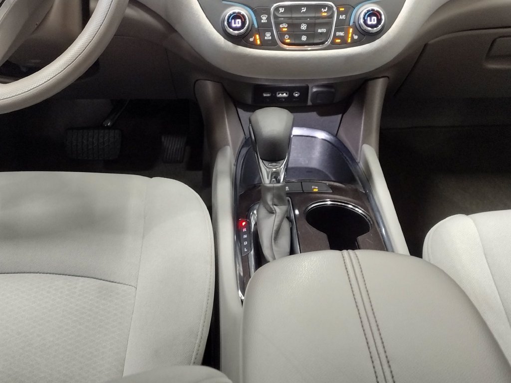 Used 2024 Chevrolet Malibu LT FWD image 36
