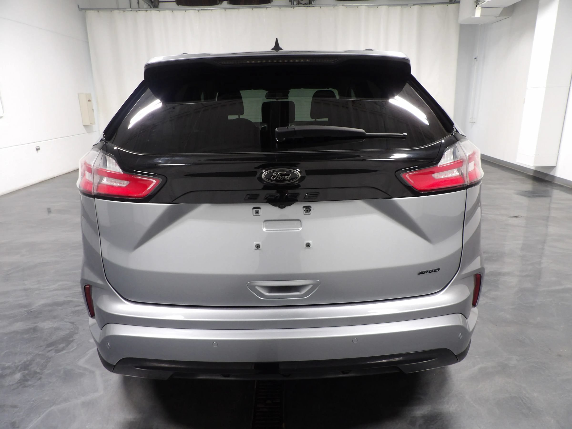 Used 2024 Ford Edge SE w/ Black Appearance Package AWD/4WD image 6