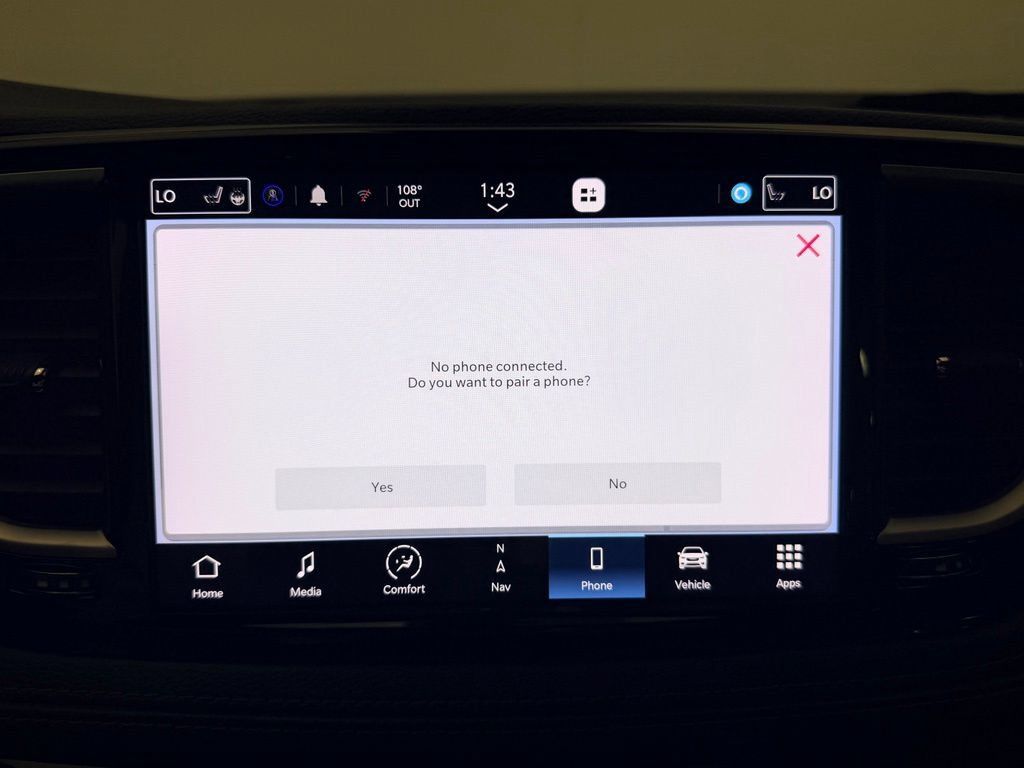 Used 2023 Chrysler Pacifica Pinnacle FWD image 22