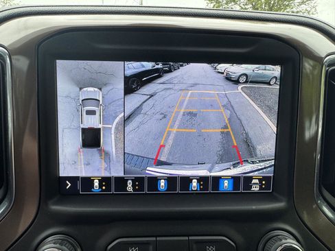 Certified 2021 Chevrolet Silverado 1500 High Country w/ Technology Package AWD/4WD image 28