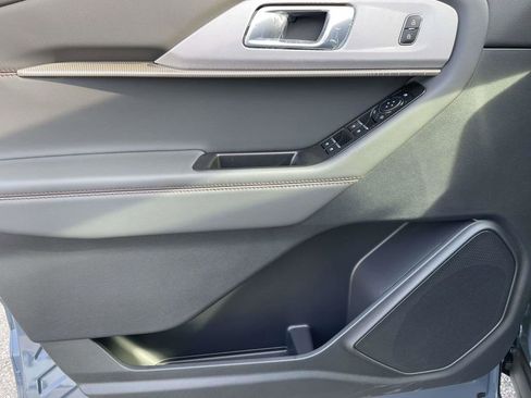 New 2026 Ford Explorer Active w/ Active Comfort Package image 16