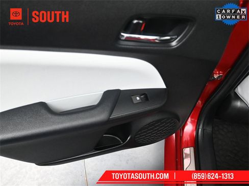 Used 2018 Toyota Prius Prime Advanced image 35