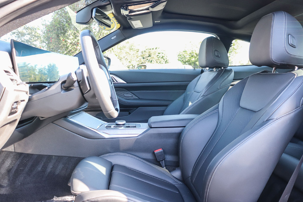 Used 2026 BMW 430i Coupe RWD image 13