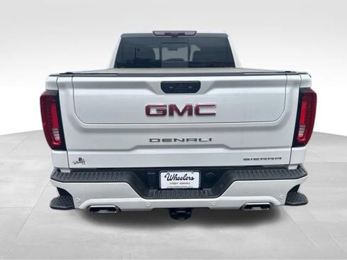Used 2025 GMC Sierra 1500 Denali AWD/4WD image 4