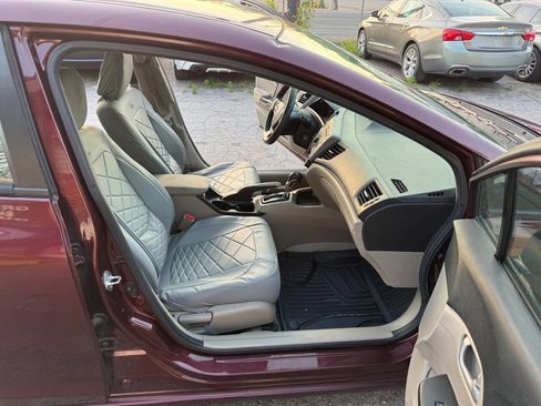 Used 2012 Honda Civic LX image 18