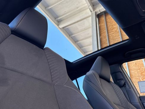 New 2026 Toyota C-HR AWD/4WD image 17