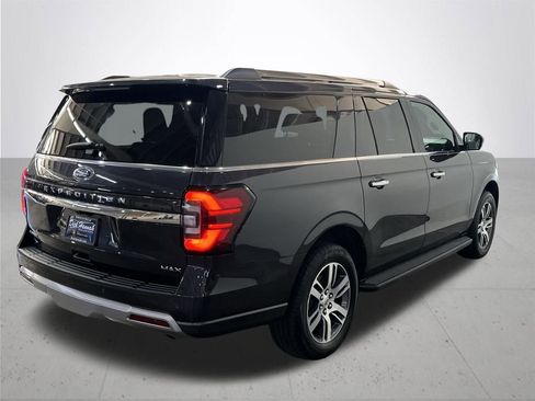 Used 2024 Ford Expedition Max Limited image 10