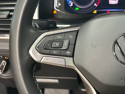 Certified 2023 Volkswagen Atlas SE w/ Panoramic Sunroof Package FWD image 31