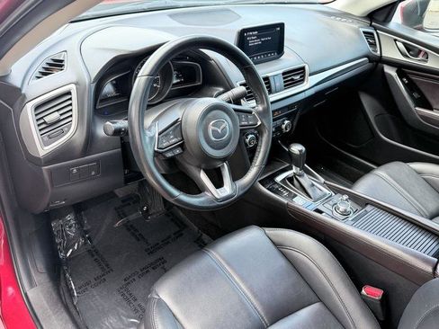 Used 2017 MAZDA MAZDA3 Touring image 12