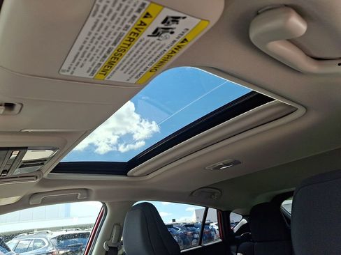 Certified 2025 Subaru Crosstrek 2.0i Premium image 10