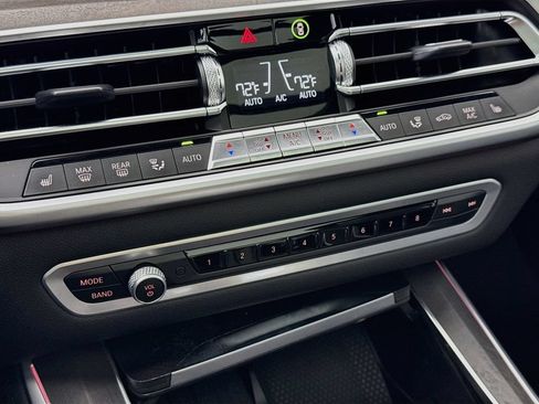 Used 2022 BMW X5 xDrive40i AWD/4WD image 19