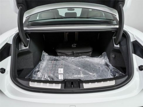 New 2026 Porsche Taycan AWD/4WD image 32