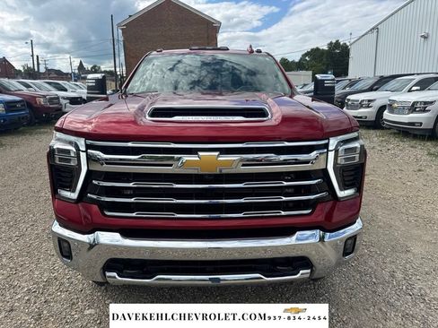 Used 2025 Chevrolet Silverado 2500 LTZ w/ LTZ Plus Package AWD/4WD image 10