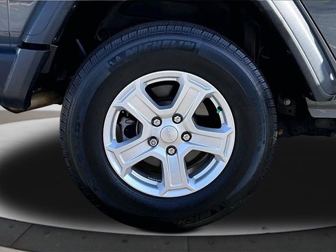 Certified 2020 Jeep Wrangler Unlimited Sport S image 34