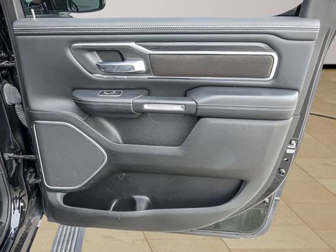 Used 2023 RAM 1500 Laramie AWD/4WD image 27