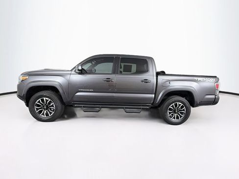 Used 2022 Toyota Tacoma TRD Sport w/ Technology Package AWD/4WD image 6