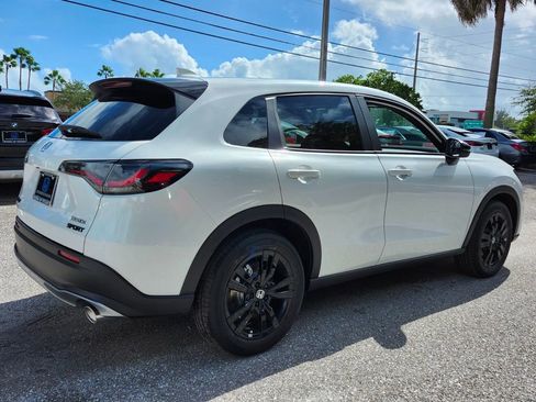 New 2026 Honda HR-V Sport image 14