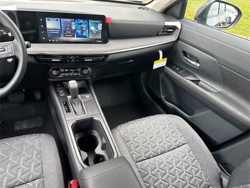 New 2026 Nissan Kicks SV w/ SV Premium Package image 17