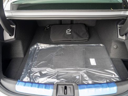 New 2026 Porsche Taycan image 29