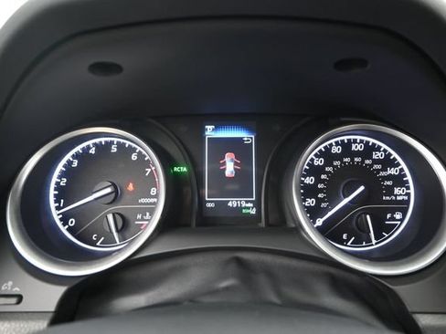 Used 2023 Toyota Camry LE w/ Convenience Package FWD image 10